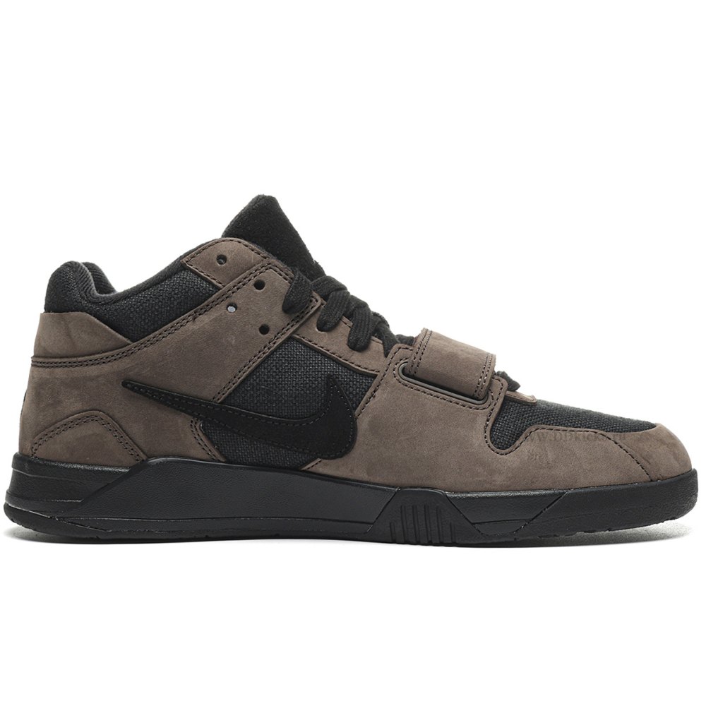 DD Travis Scott × Jumpman Jack TR  “Black Dark Mocha"