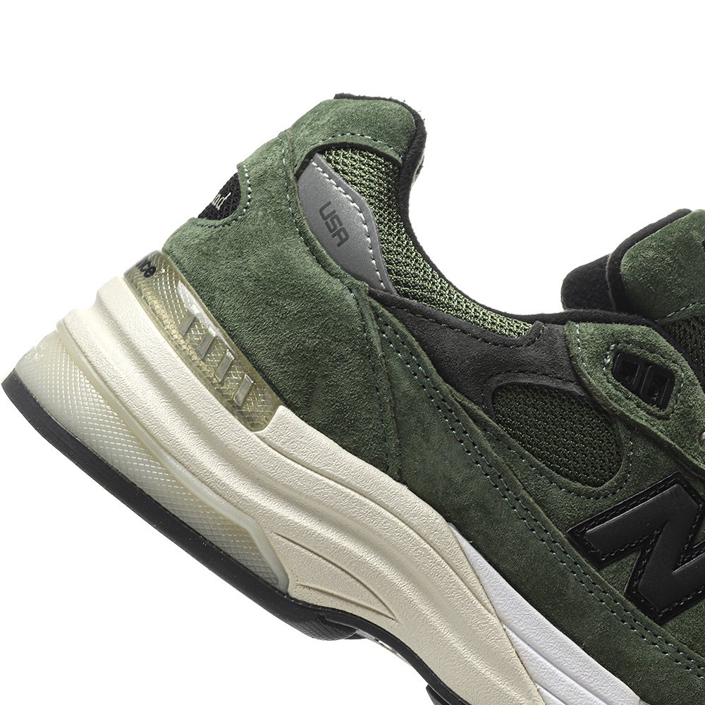 dd new Ba1an*e 992 jjjjound green