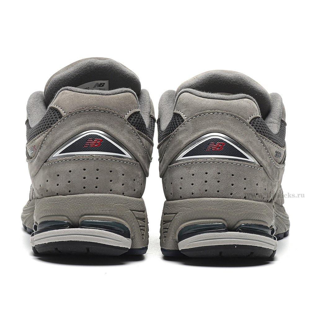 dd new Ba1an*e 2002r light grey