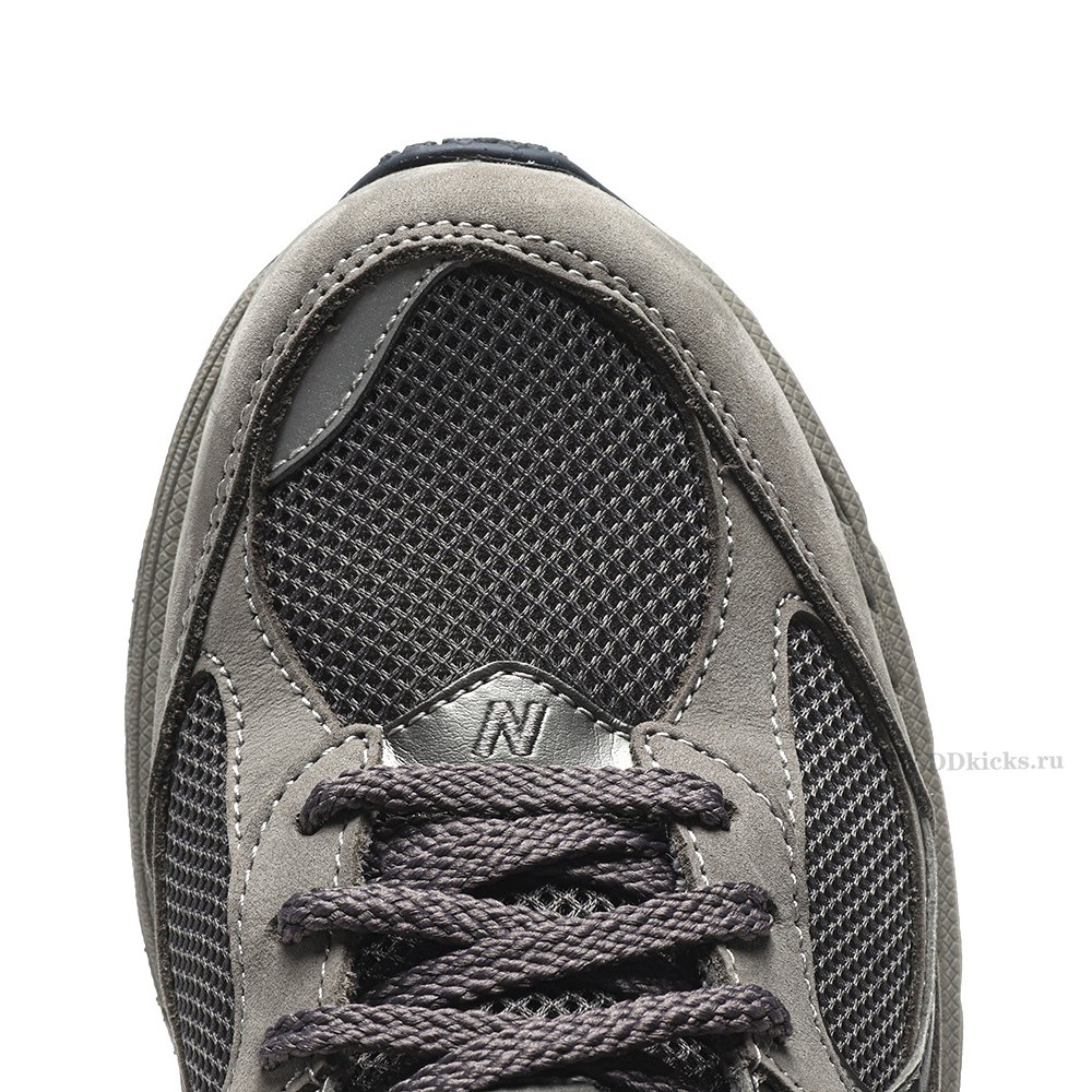 dd new Ba1an*e 2002r light grey