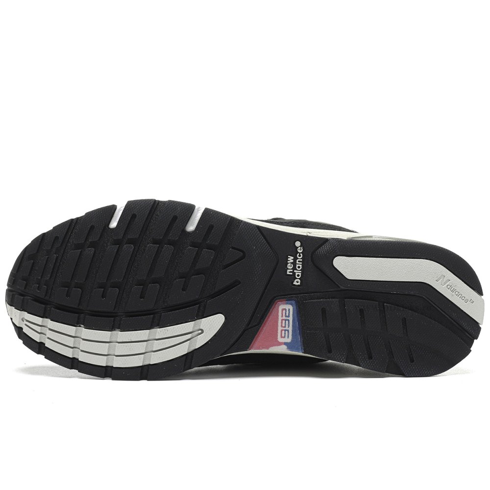dd new Ba1an*e 992 black grey suede