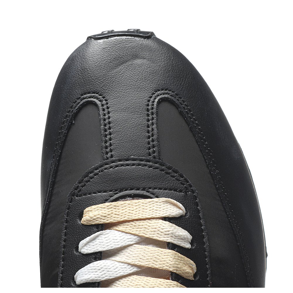 dd g01den g003e M*rathon with black nylon upper and white star