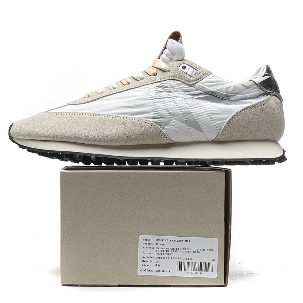 dd g01den g003e M*rathon with white nylon upper and silver star