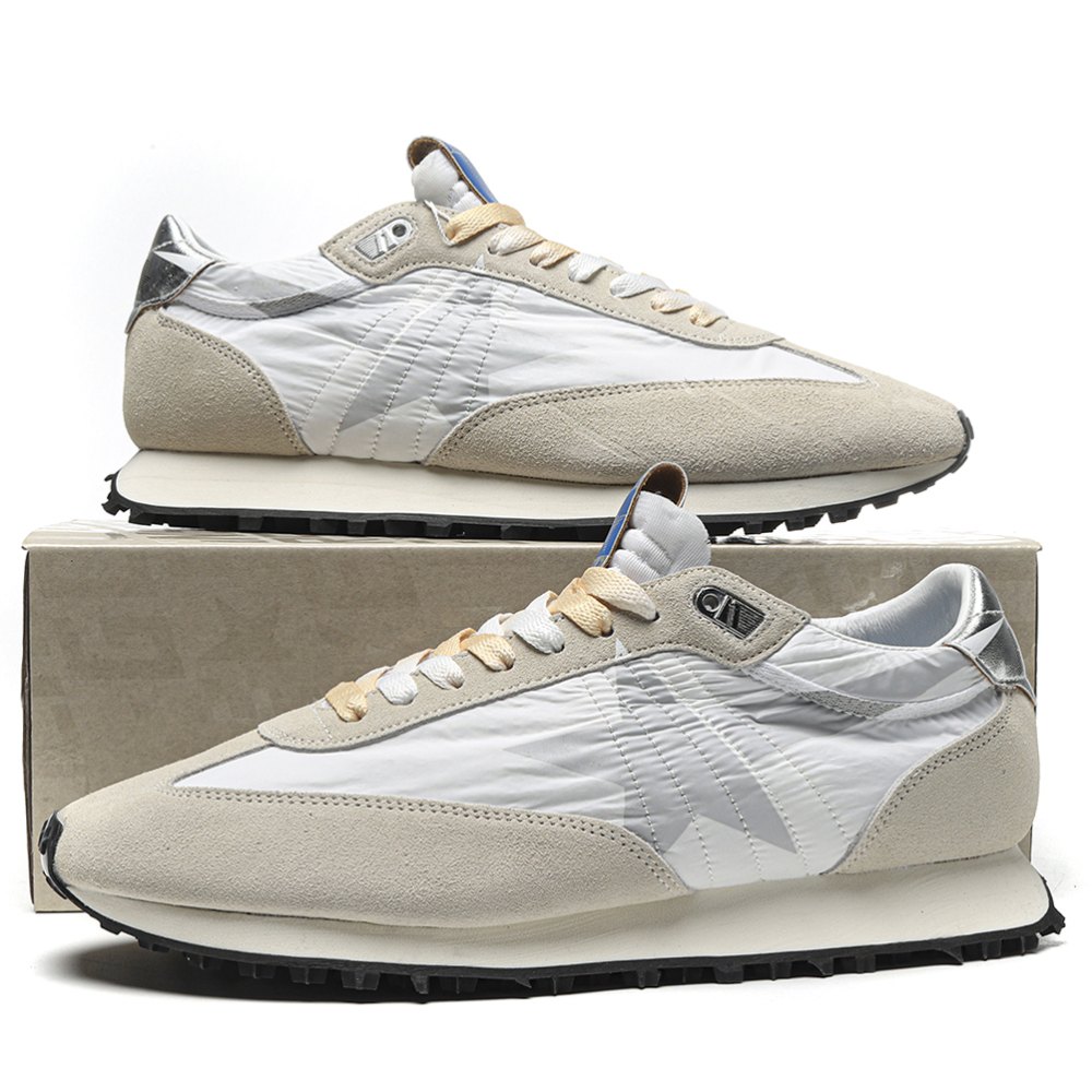 dd g01den g003e M*rathon with white nylon upper and silver star